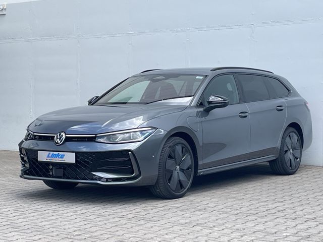Passat R-Line 1.5 TSI eHybrid DSG HUD/AHK/360°Ka