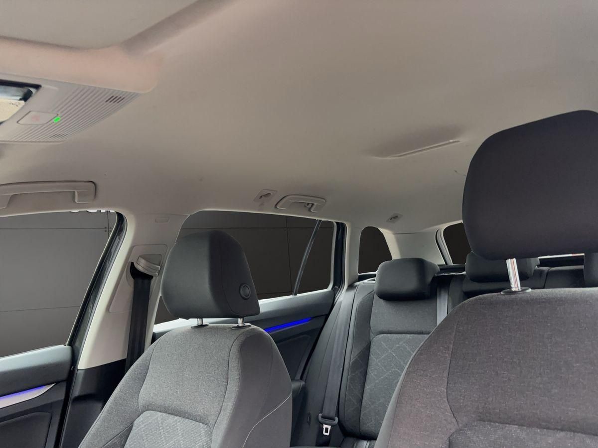 Golf Variant Life 2.0 TDI DSG AHK NAVI ACC LED