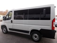 Fahrzeugabbildung Fiat Ducato Ducato Kombi 30 L1H1 140 PS - 9 Sitzer