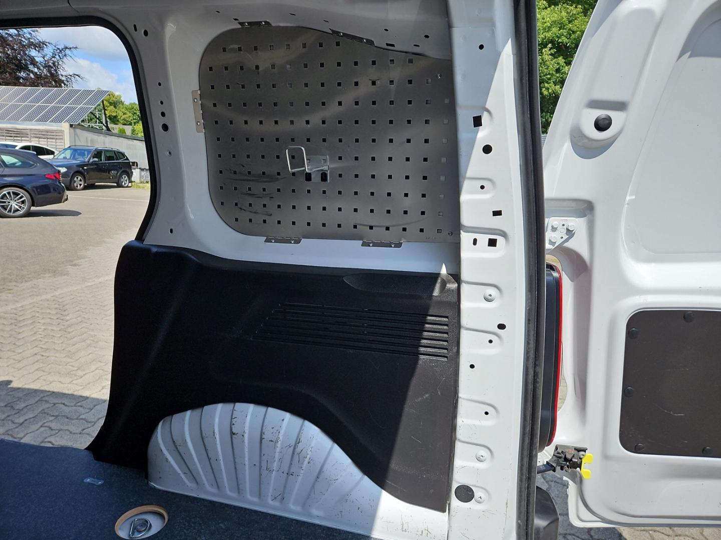 Citroën e-Berlingo Kasten 50 kWh Basis Navigationssystem