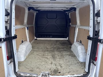 Ford Transit Custom - 11