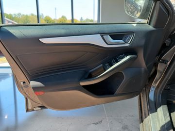 Ford Focus - 10
