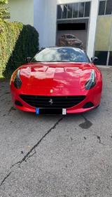 Ferrari California 3.9 V8 T 4-Sitzer - - Ferrari: Rot