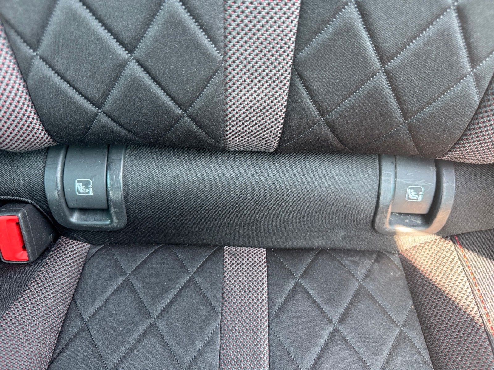 Fahrzeugabbildung SKODA Octavia Combi RS 2.0 TSI