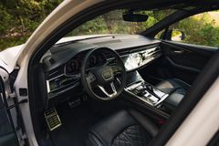 AUDI Q7 50 TDI competition plus*AHK*HU*B&O*PANO*VOLL AUDI Q7 50 TDI competition plus*AHK*HU*B&O*PANO*VOLL