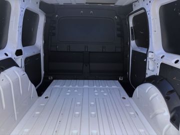 Volkswagen Caddy - 4
