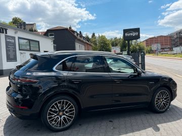 Porsche Cayenne - 7