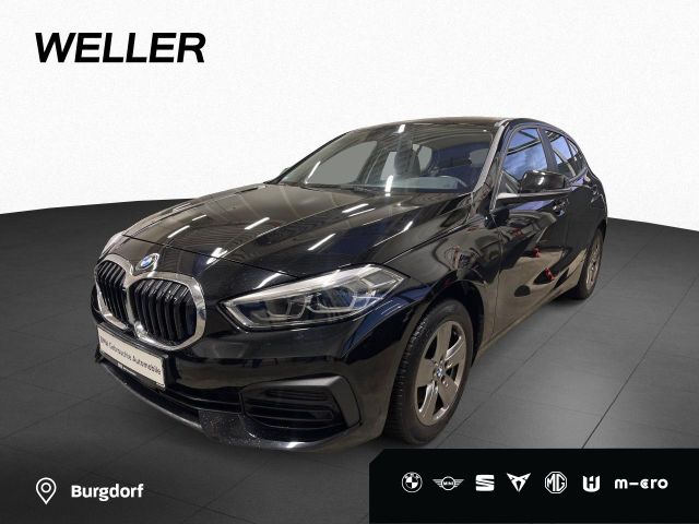 BMW 118i Aut. Advantage LED SHZ NAV Tempo LCProf PDC