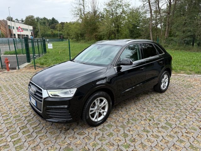 Audi Q3 2.0 TDI 120 CV S tronic Panorama*Cerchi*