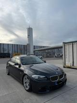 BMW F10 550i - M Paket 4.Hand SHZ SBD ACC ... - BMW 550: F10 550i