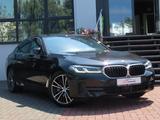 BMW 530d xDrive Autom. Leder Keyless Head-Up 360° - BMW 530 in Düsseldorf