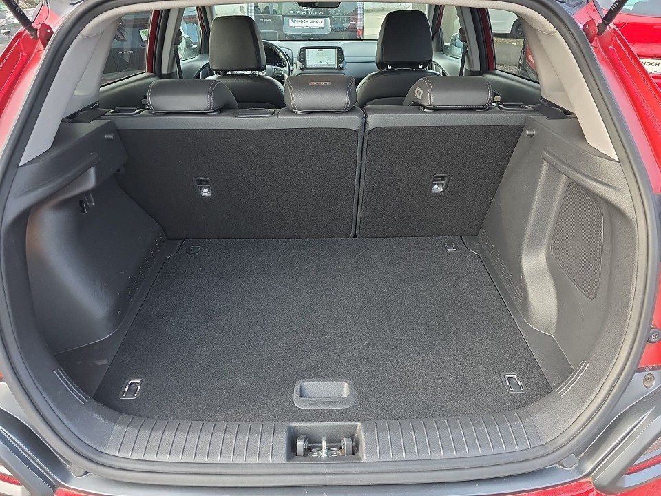 Fahrzeugabbildung Hyundai KONA 1,0 MT Premium Navi