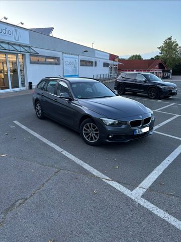 BMW 318d Touring -