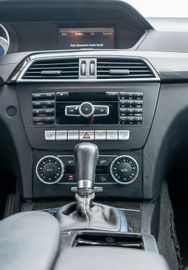 Fahrzeugabbildung Mercedes-Benz C 350 CDI T-Modell PANO|NAVI|SPURH.|SHZ|TEMPOMAT