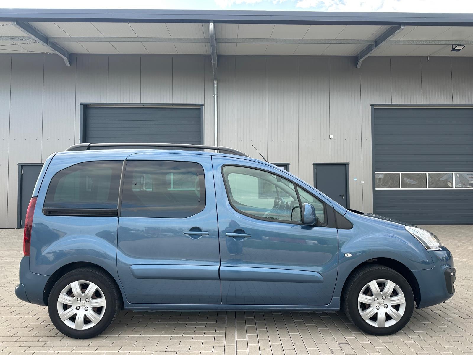 Peugeot Partner Tepee Allure Navi Zahnriemen neu!