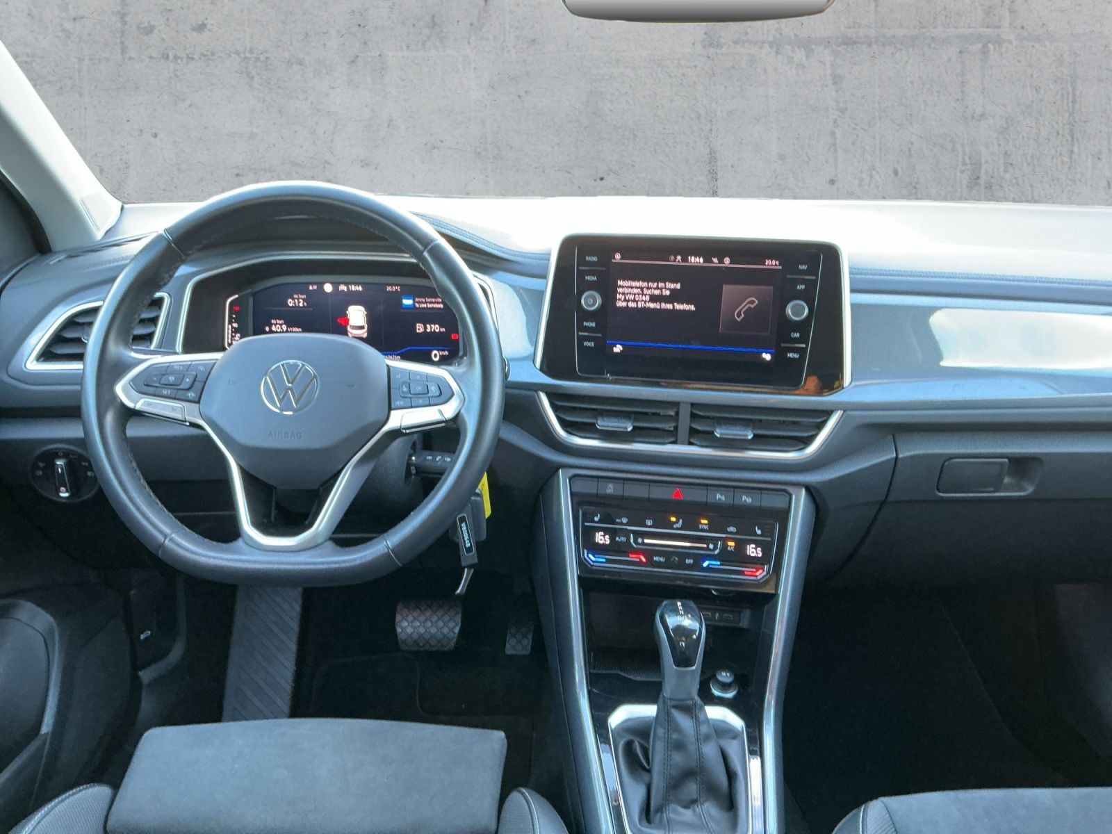 Volkswagen T-Roc - Bild 9