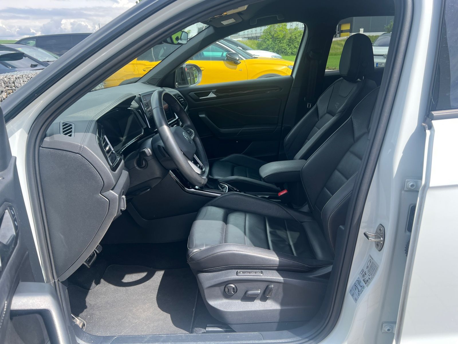 Volkswagen T-Roc - Bild 7