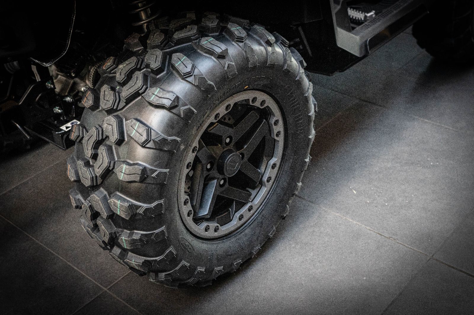 Fahrzeugabbildung CFMOTO CForce 1000 Touring Pro Overland