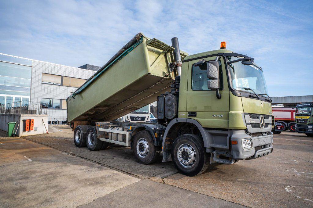 Mercedes-Benz ACTROS 3236 K - MP3