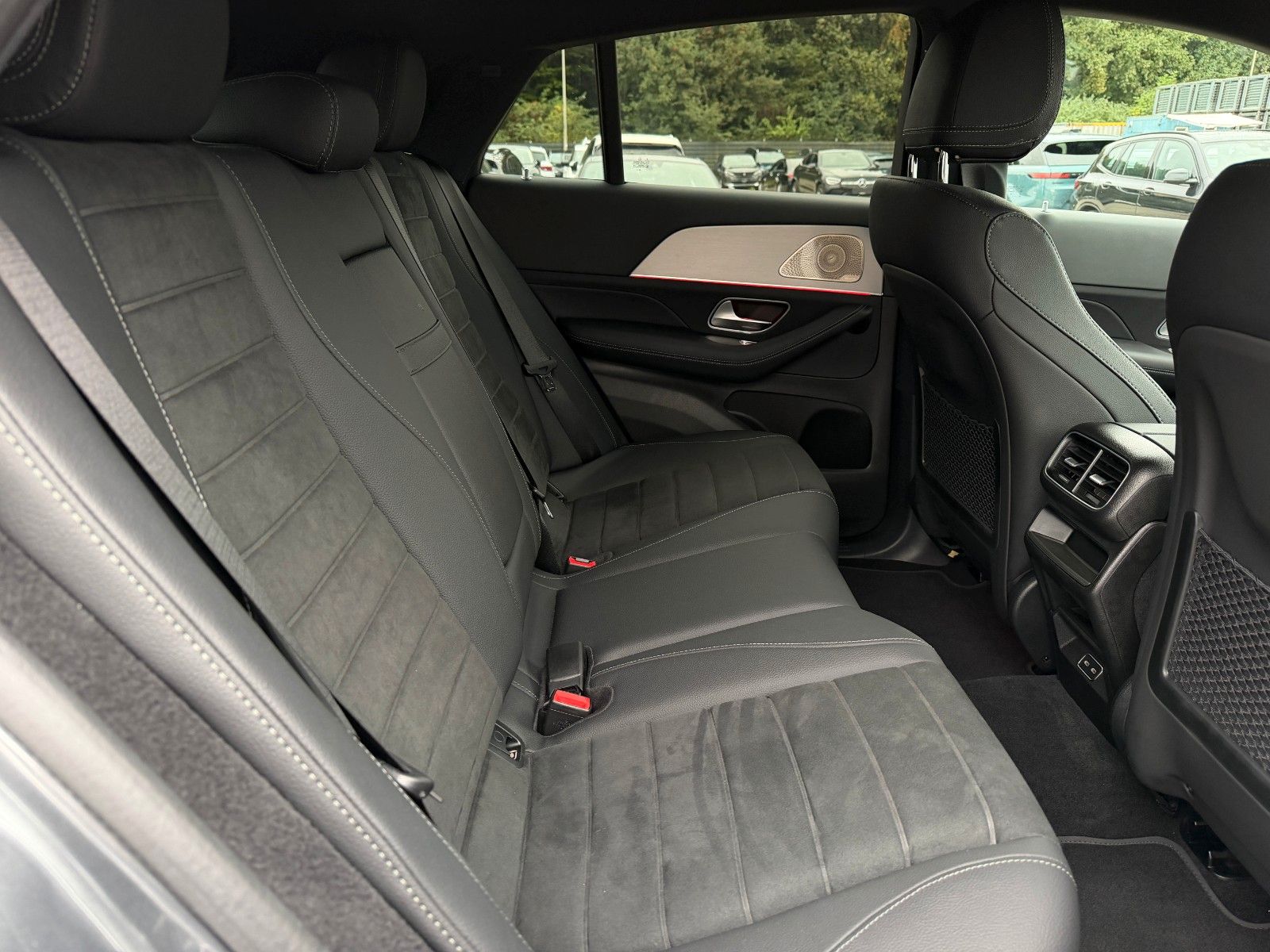 Mercedes-Benz GLE 400e COUPE AMG line Airmatic DISTRONIC foto 15