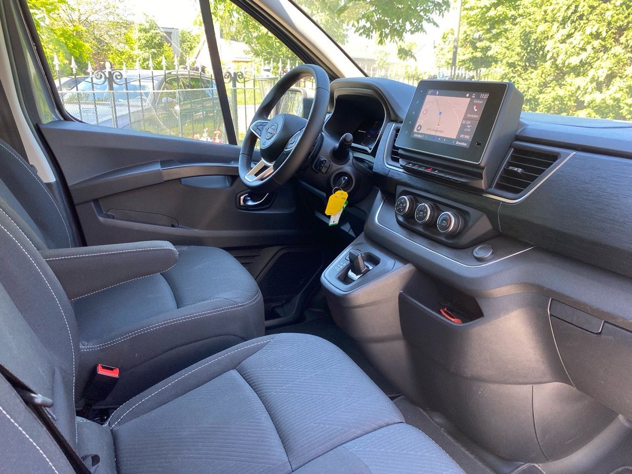 Nissan Primastar 2.0DCI*AUTOMAT*6PL*DUBBEL CABINE*AIRCO imagem 2