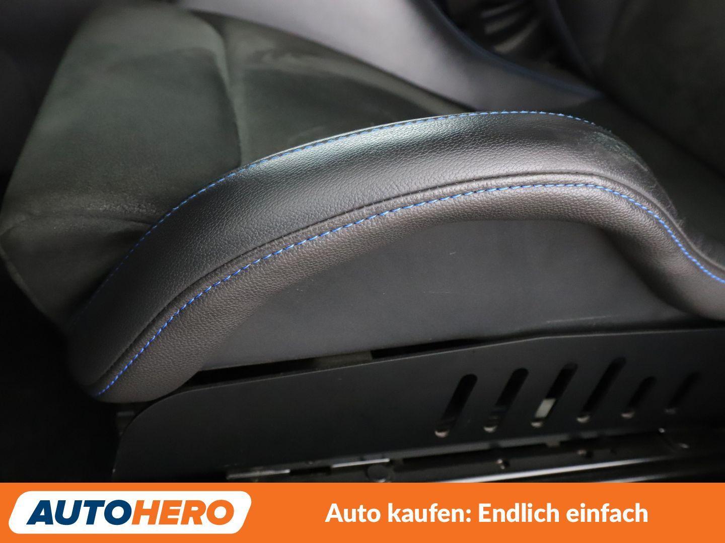 Ford Focus 2.3 EcoBoost RS *NAVI*BI-XENON*TEMPO*SONY