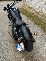 Harley-Davidson Street Bob - HARLEY-DAVIDSON NAKED BIKE