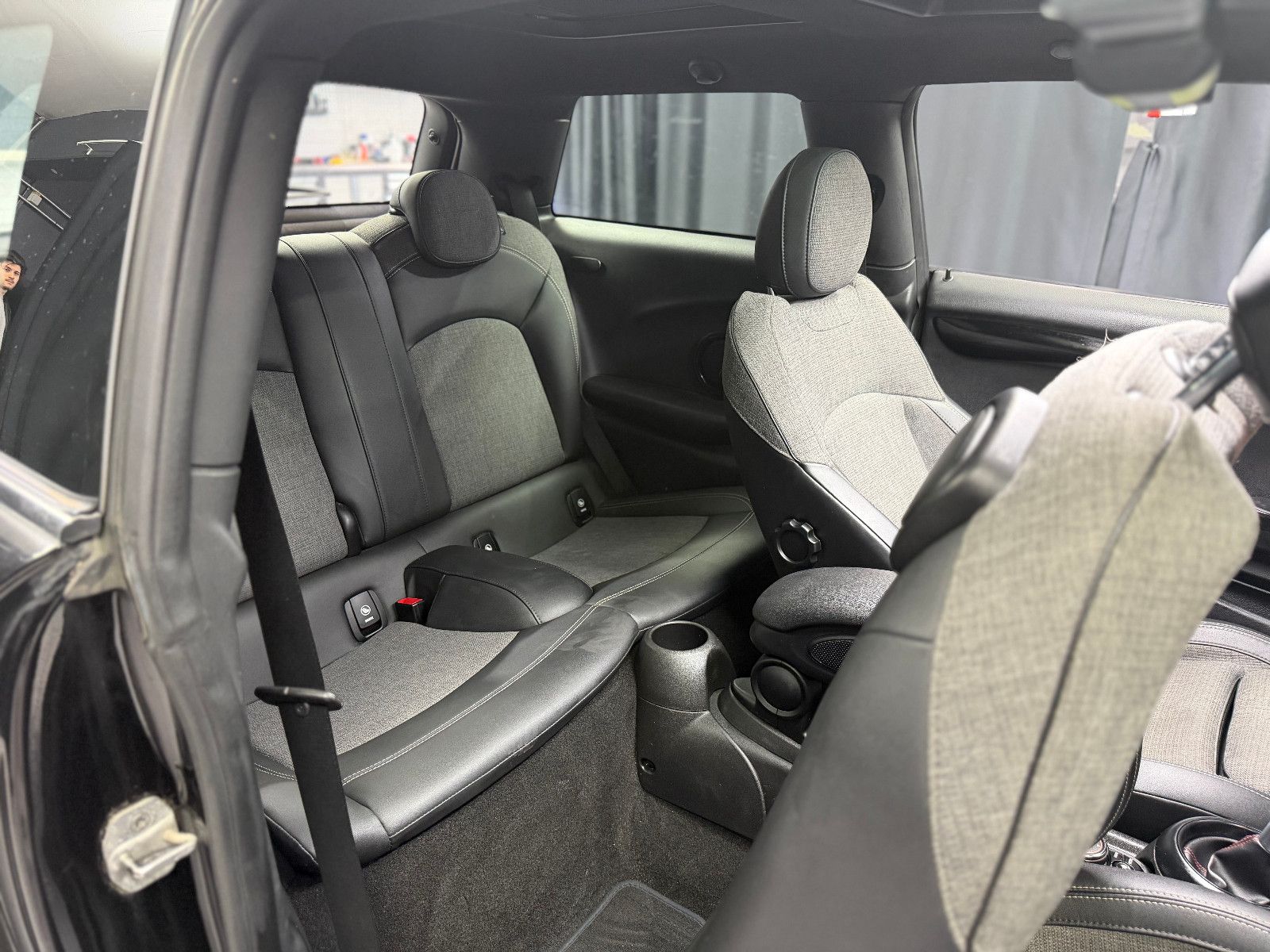 Fahrzeugabbildung MINI MINI Cooper S |1.HAND|AUTOMATIK|PANO