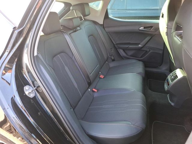 Leon 1.5 eTSI DSG*KAMERA*NAVI*AMBIENTE*