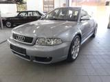 Audi RS4 2.7 quattro 1 Hand Scheckheft  bei Audi - gebrauchte Audi RS4 aus dem Jahr 2001