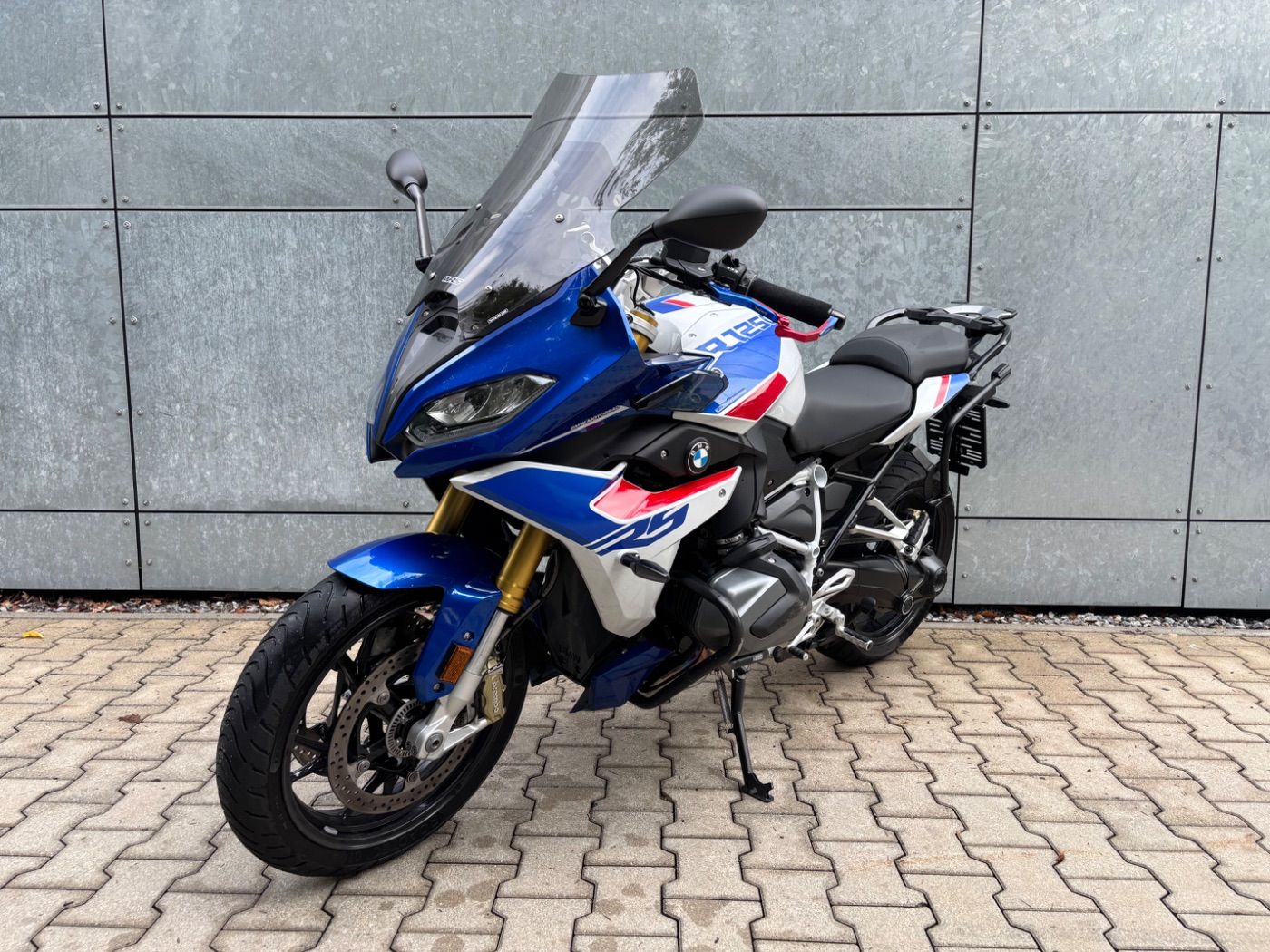 Fahrzeugabbildung BMW R 1250 RS Sport 3 Pakete Akrapovic Lenkererhöhun