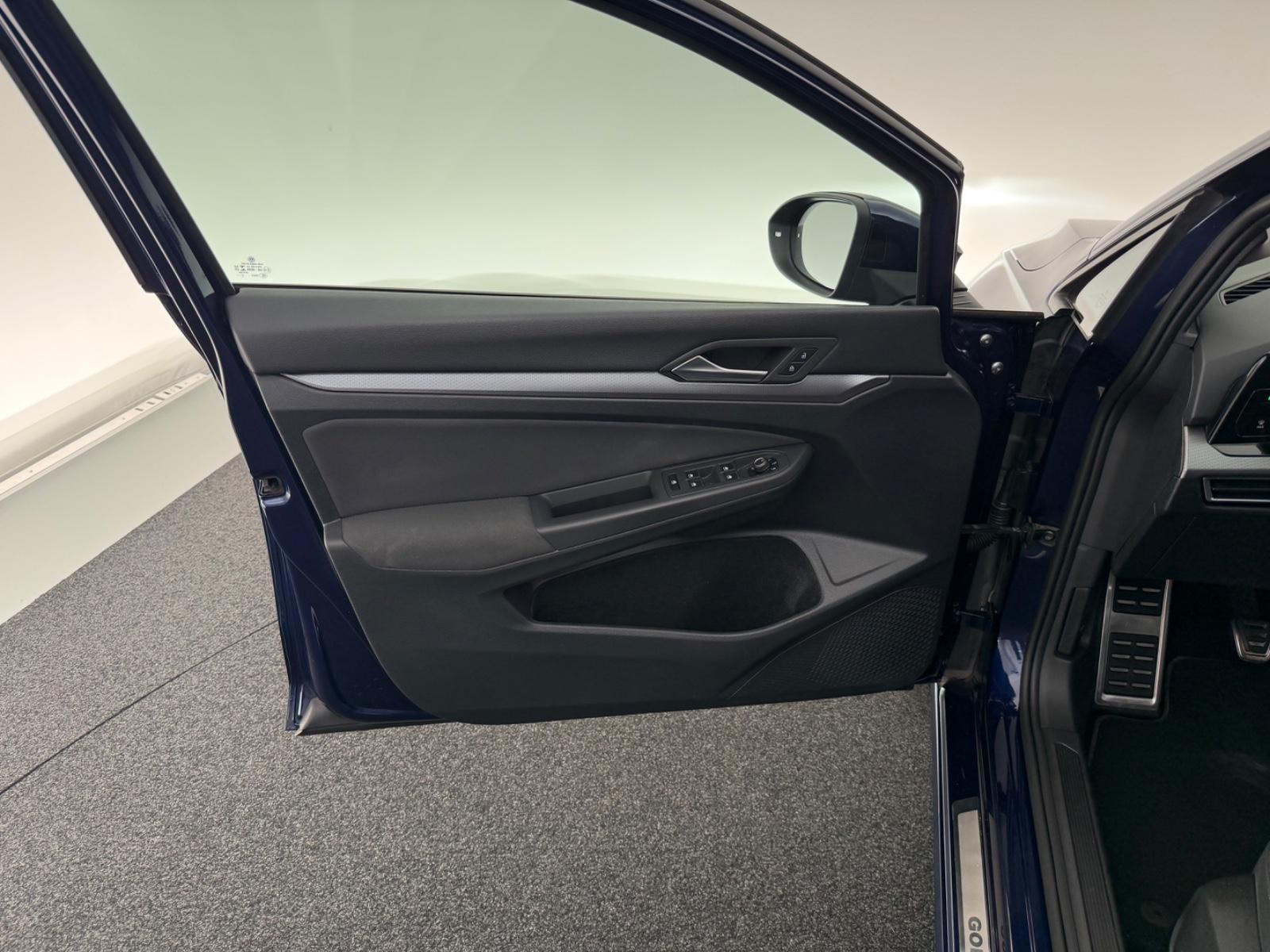 Volkswagen Golf VIII Lim. 1.0 TSI*ACTIVE*LED-LHZ-SPUR-APP, миниатюра 21