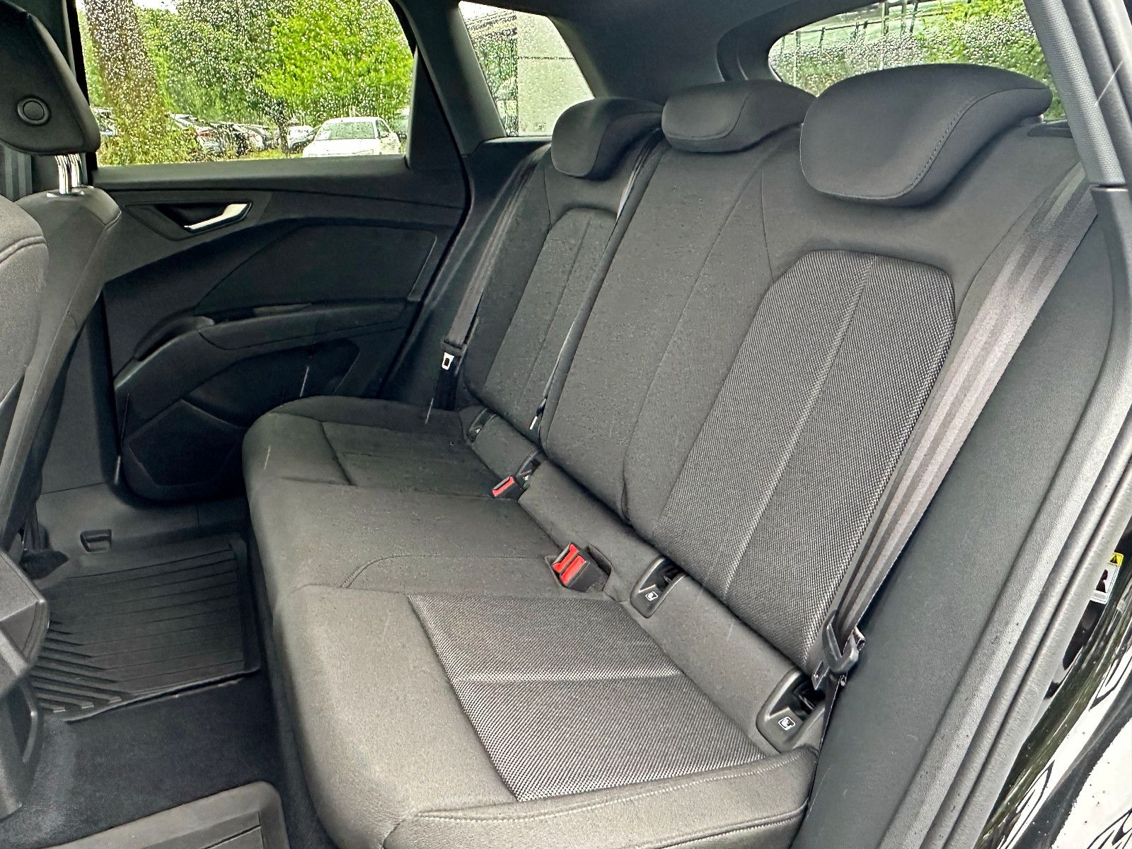 Audi Q4 e-tron - Bild 21