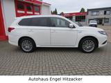 Mitsubishi Outlander PHEV Basis 4WD - Mitsubishi Outlander: Basis