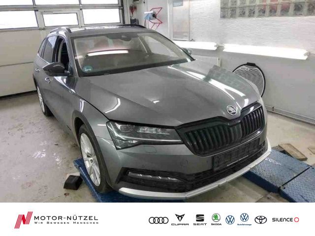 Skoda Superb Combi SCOUT 2.0 TDI 4x4 DSG MATRIX+NAV+VC