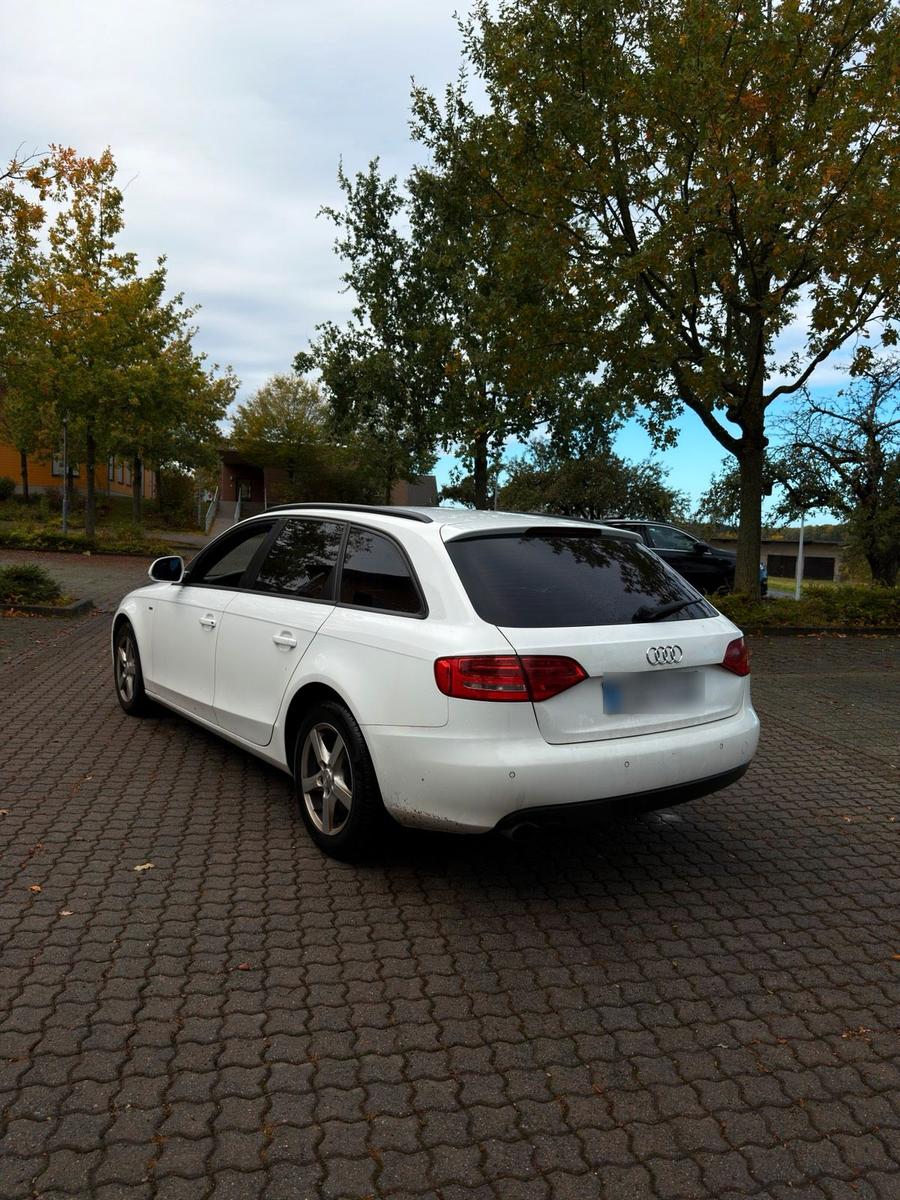 Audi A4 2008 — rear view
