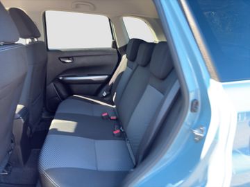 Fotografie 13 des Suzuki Vitara 1.4 Hybrid 'Comfort' Allgrip Automatik