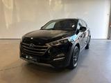 Hyundai Tucson Trend 2WD KAMERA PDC NAVi - Hyundai TUCSON Gebrauchtwagen in Lübeck