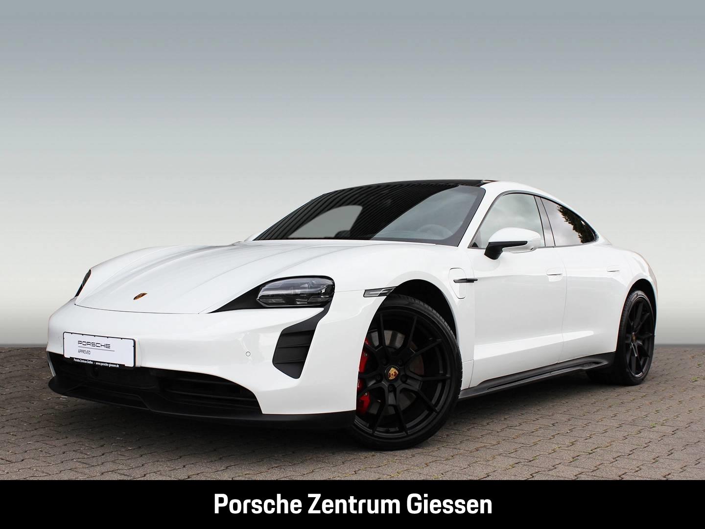 Porsche Taycan GTS HA-Lenkung InnoDrive Head-Up BOSE