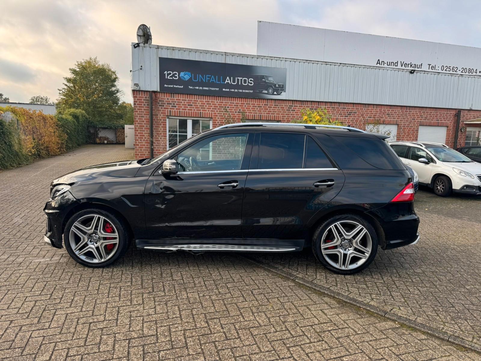 Mercedes-Benz ML63 AMG 4Matic Performance 410KW* PANORAMA-AHK*