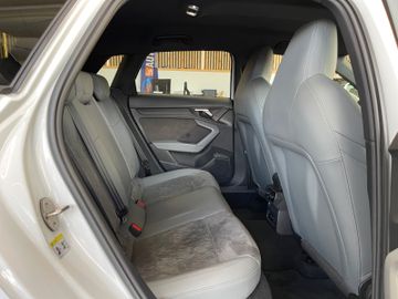 Audi A3 Sportback 35 TFSI S line *AHK*LED*Klima*