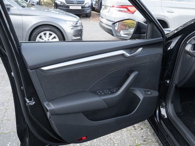 Octavia Combi 2.0 TDI Tour DSG AHK+MATRIX+360°+N