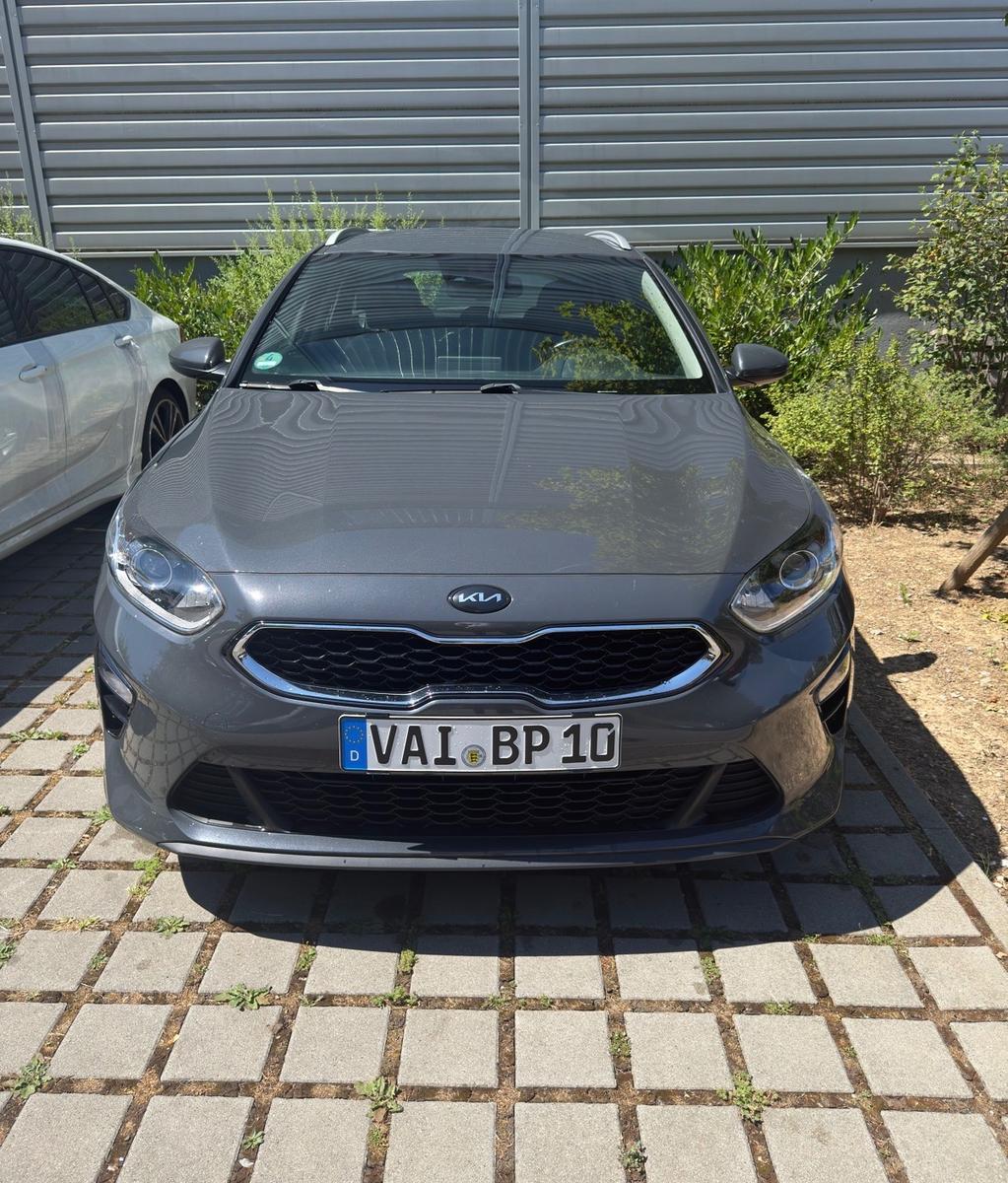 Kia cee'd Sportswagon 1.4 T-GDI Platinum Edition...