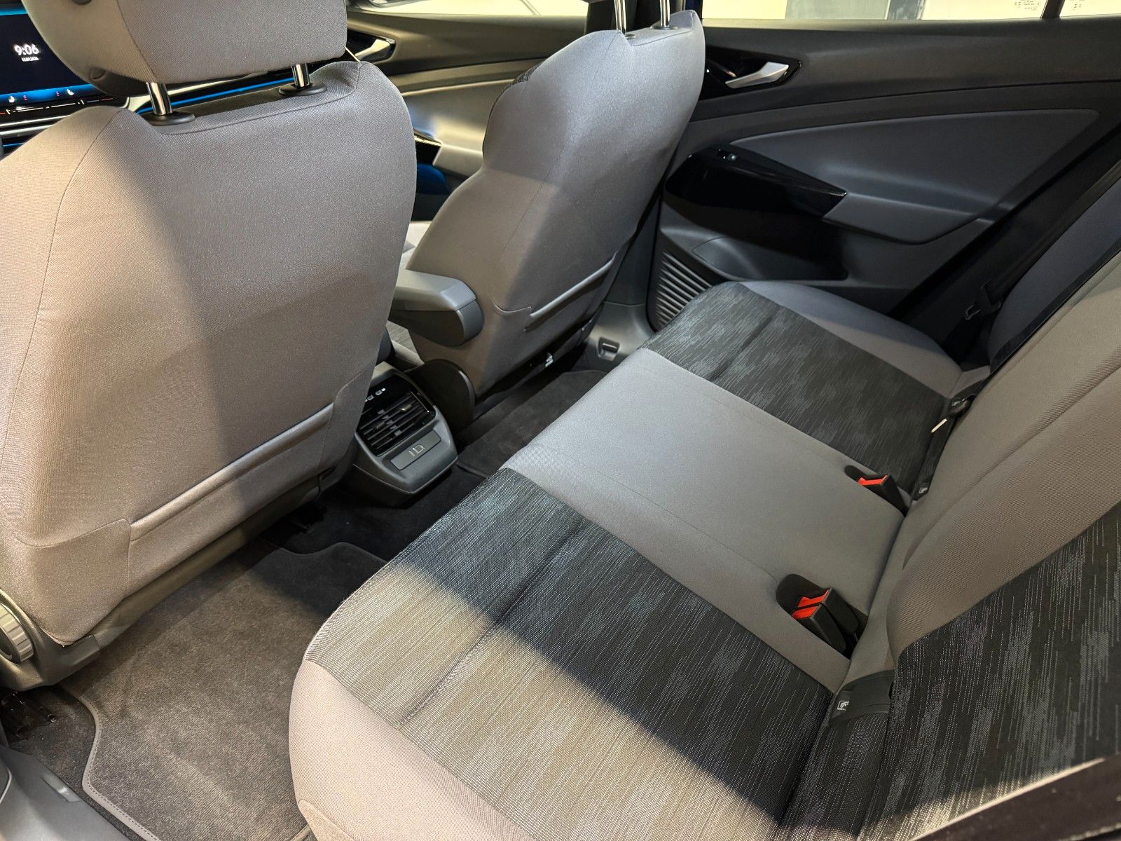 Volkswagen ID.4 PURE PERFORMANCE 125 kW *INFOTAINMENT-PAKET foto 18