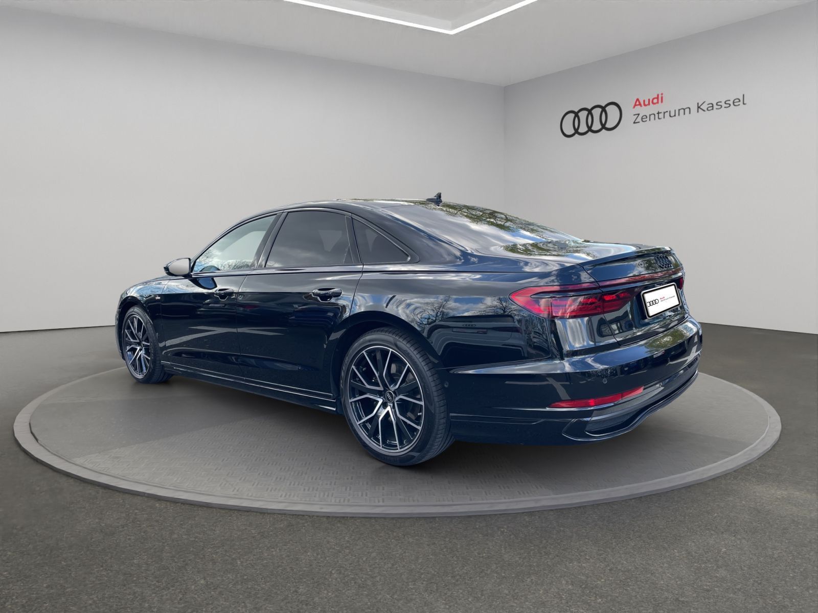 Audi A8 - Bild 5