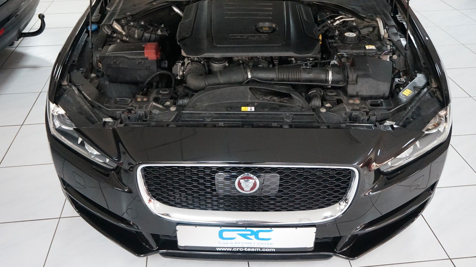 Fahrzeugabbildung Jaguar XE Prestige