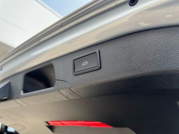 Volkswagen Passat Variant Bus. 1.5 eTSI 150 PS 7-Gang-DSG