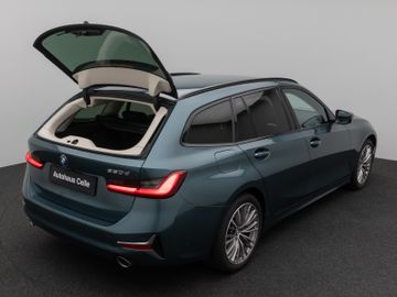 Fahrzeugabbildung BMW 320d Luxury Line Kamera HUD DAB HiFi Komfort LED