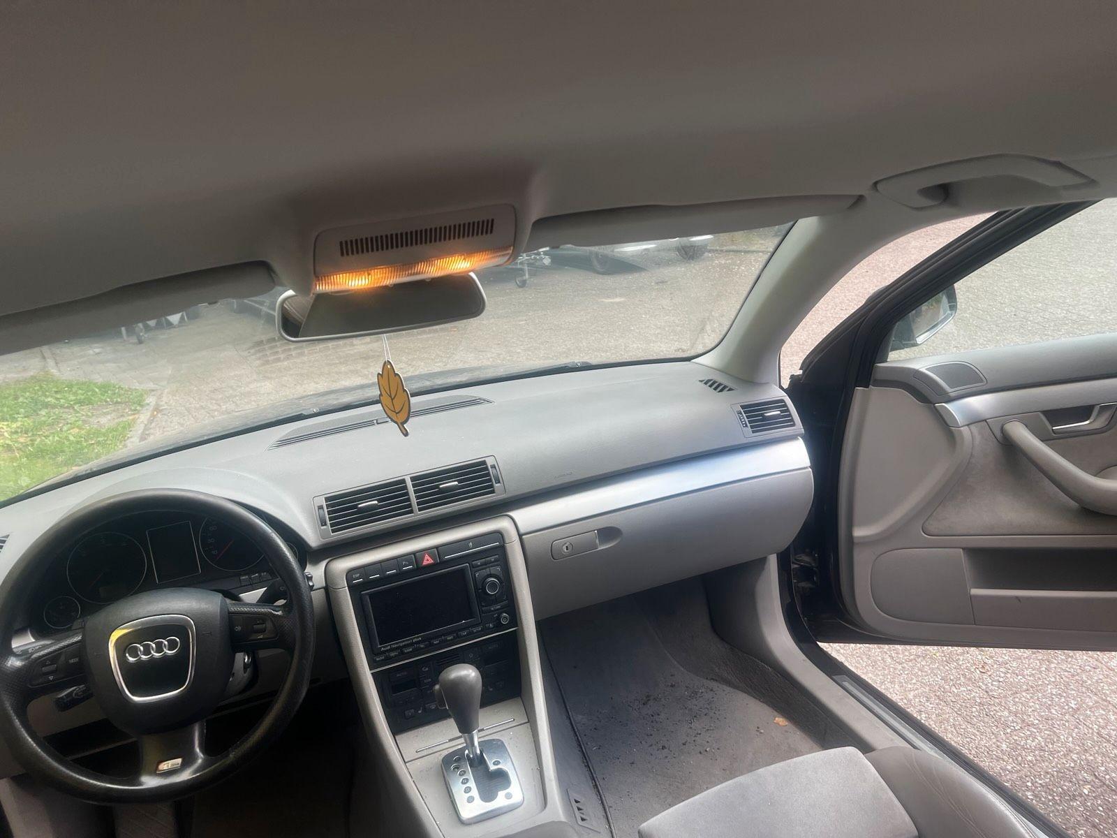 Audi A4 2007 — photo 5