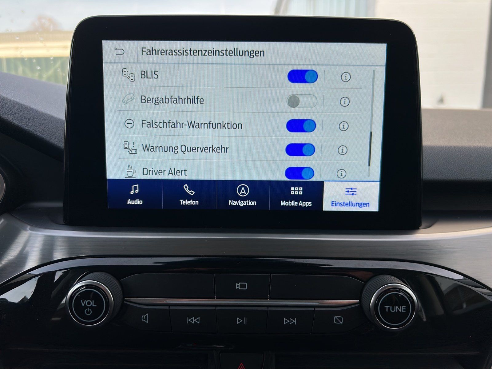 Fahrzeugabbildung Ford Kuga 2.5 PHEV Titanium Aut./ACC/AHK/KAMERA/NAVI/